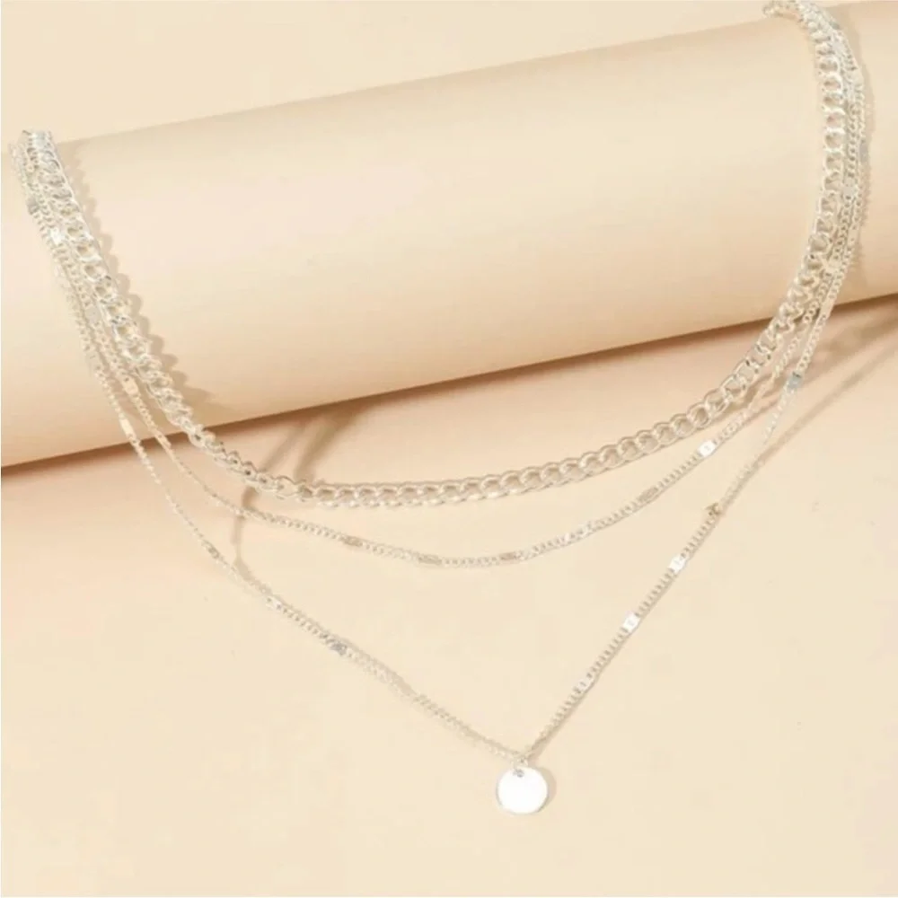 Silver necklace